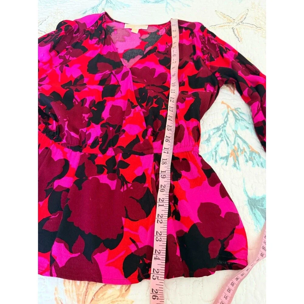 Michael Kors Women's Floral Print Blouse Size Small 100% Viscose Top Elegant